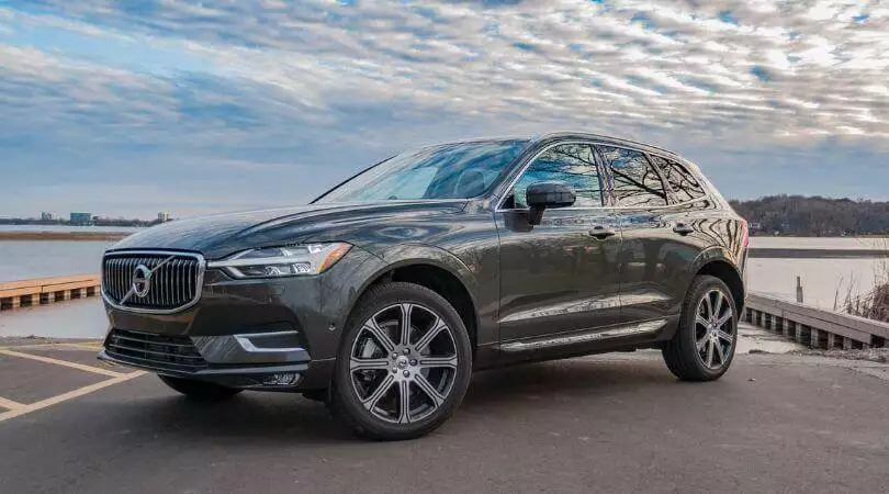 The Volvo XC60 Wins Edmunds 2019 Best Family Car Award