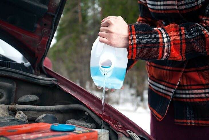 Replace your windshield washer fluid with a winter fluid